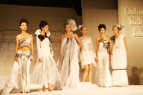 文博會服裝表演