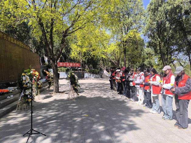 926ab2fc95e734f482120f29505dd99